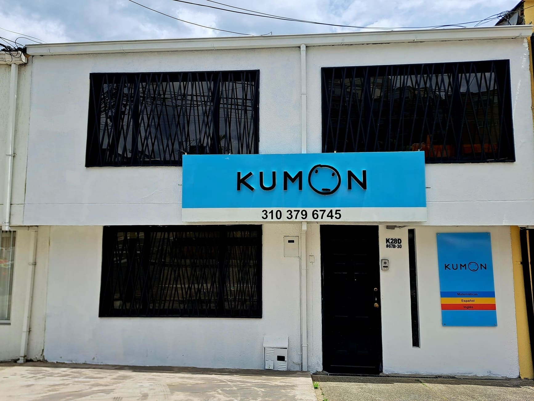 Fachada do Kumon Manizales Palermo