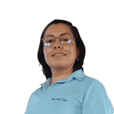 Retrato sonriente de la profesora del centro Kumon Yopal, Colombia, lista para apoyar a los estudiantes con el método Kumon y mejorar sus habilidades académicas.