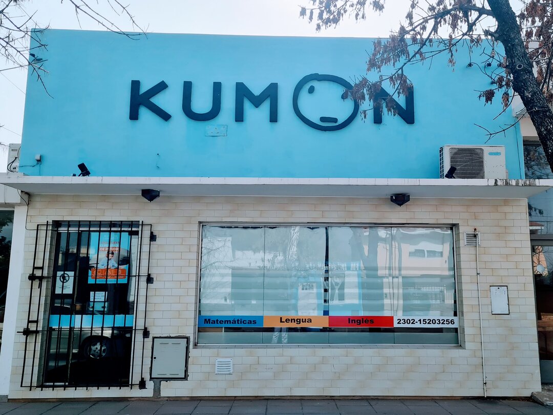 fachada del centro kumon