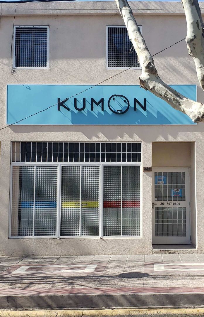 fachada del centro kumon