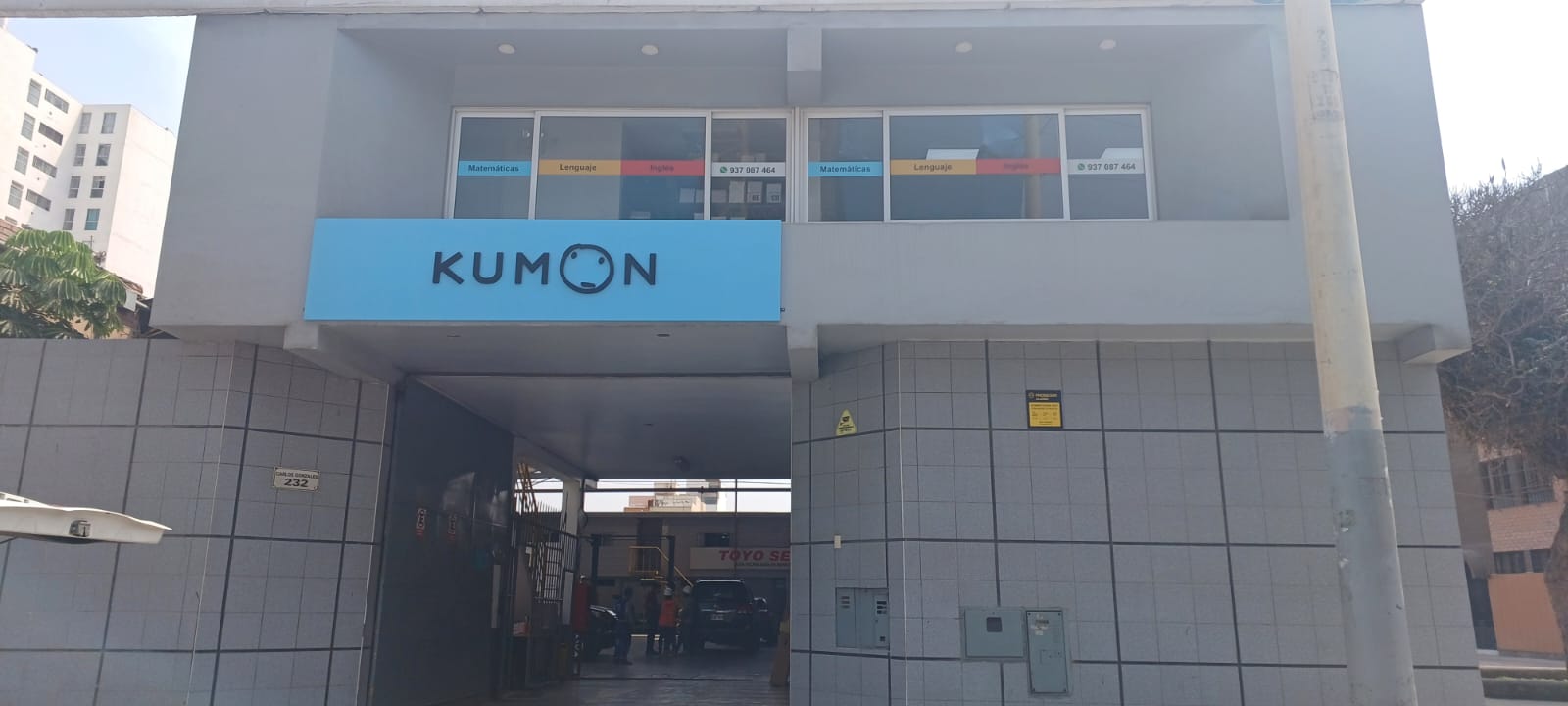 fachada del centro kumon