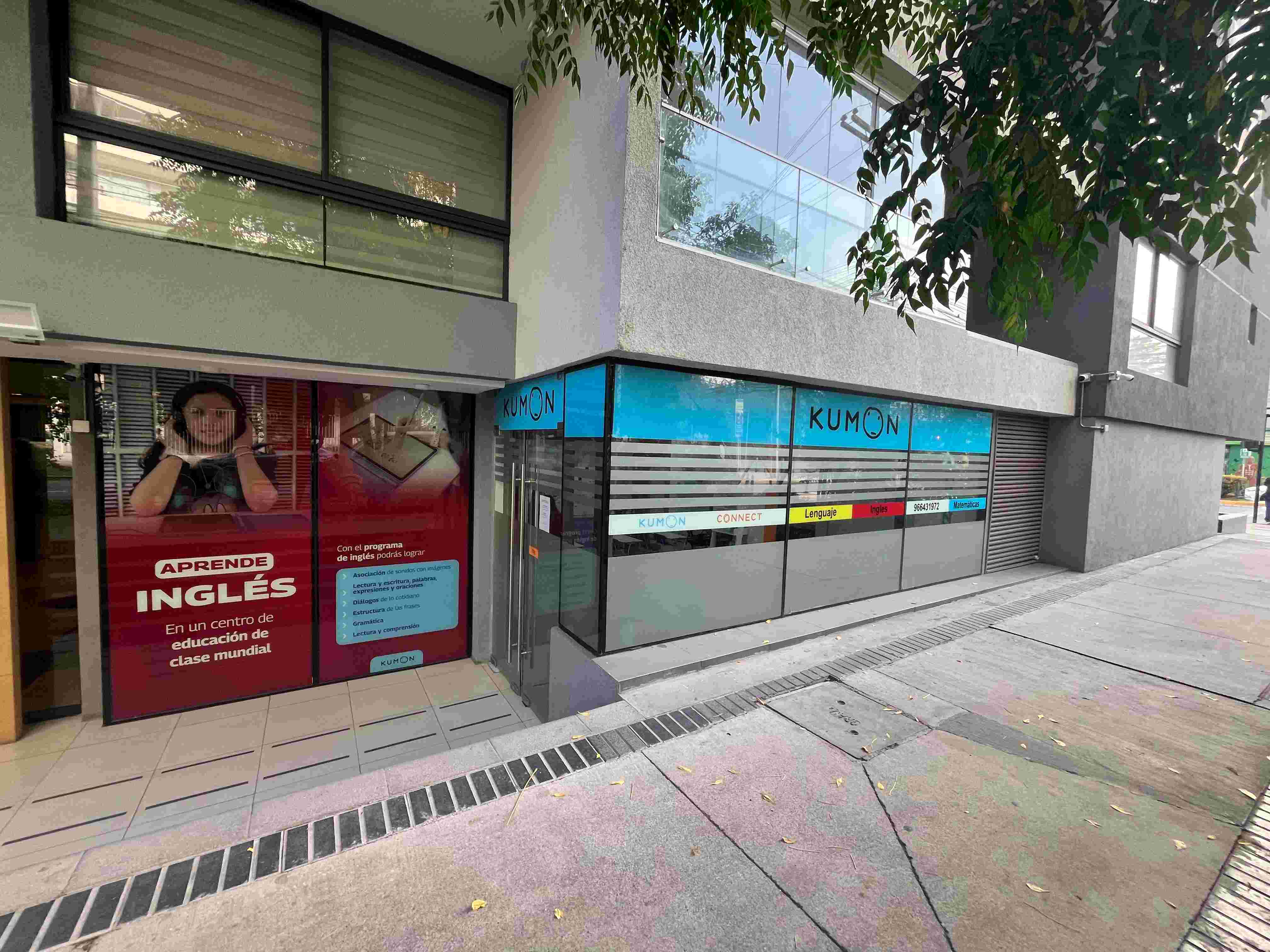 Fachada Kumon Ñuñoa Plaza Ñuñoa