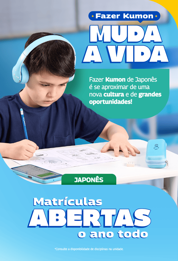 Curso de japonês Kumon com matrículas abertas mostrando estudante realizando atividades com material Kumon