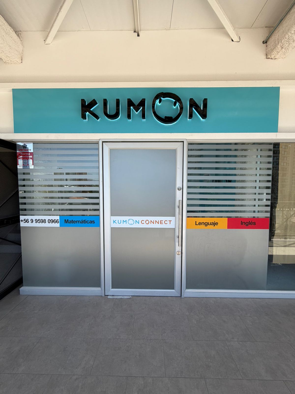 Fachada del centro Kumon La Florida Walker Martenez Poniente
